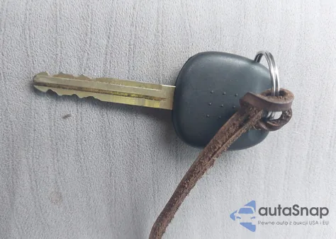 2009 Toyota Corolla Xle z USA, uszkodzony, nr VIN JTDBL40EX99060038